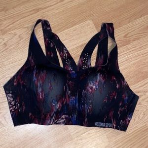 Victoria Secret sports bra